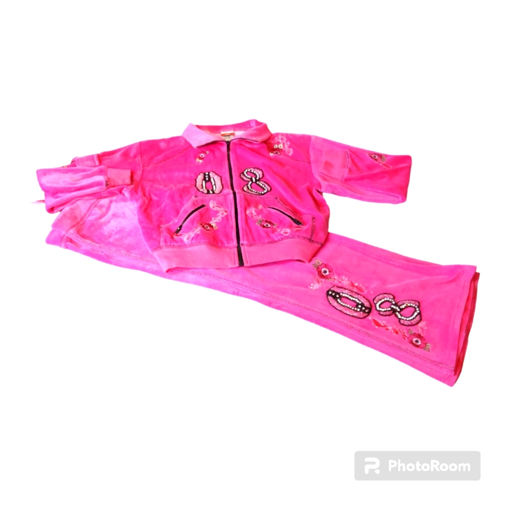 Lipstik The English Roses by Madonna Girls velour pink tracksuit size 8 boutique